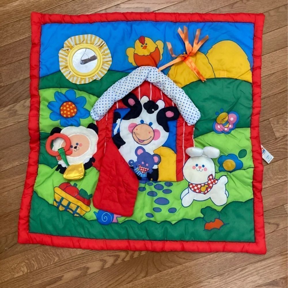 Vintage Infant Baby Fisher Price Activity Farm Animal Play Mat Tummy Time